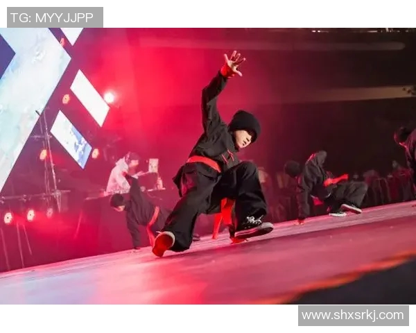 街舞盛宴：深入重庆街舞队的技艺与风格探索之旅