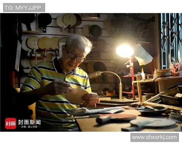 专访乒乓球名将吴伟揭秘成功背后的坚持与努力