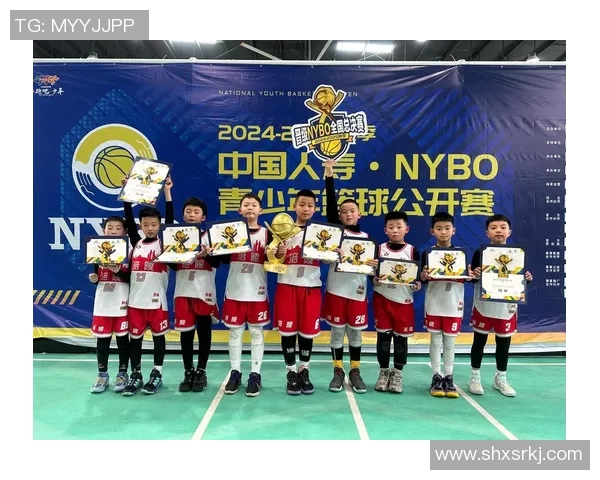 重庆篮球队荣登篮球战术排行榜第二名引发热议与关注