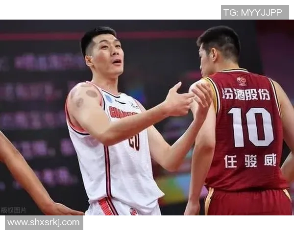 赛后分析：西安篮球队与南京篮球队的实力对决与战术较量