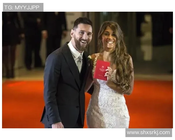 足球明星与女星携手共度人生的浪漫故事与甜蜜瞬间揭秘