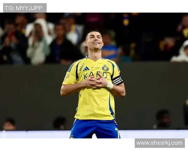 足球明星们的欢乐瞬间高清图片集锦尽显他们的幽默与魅力